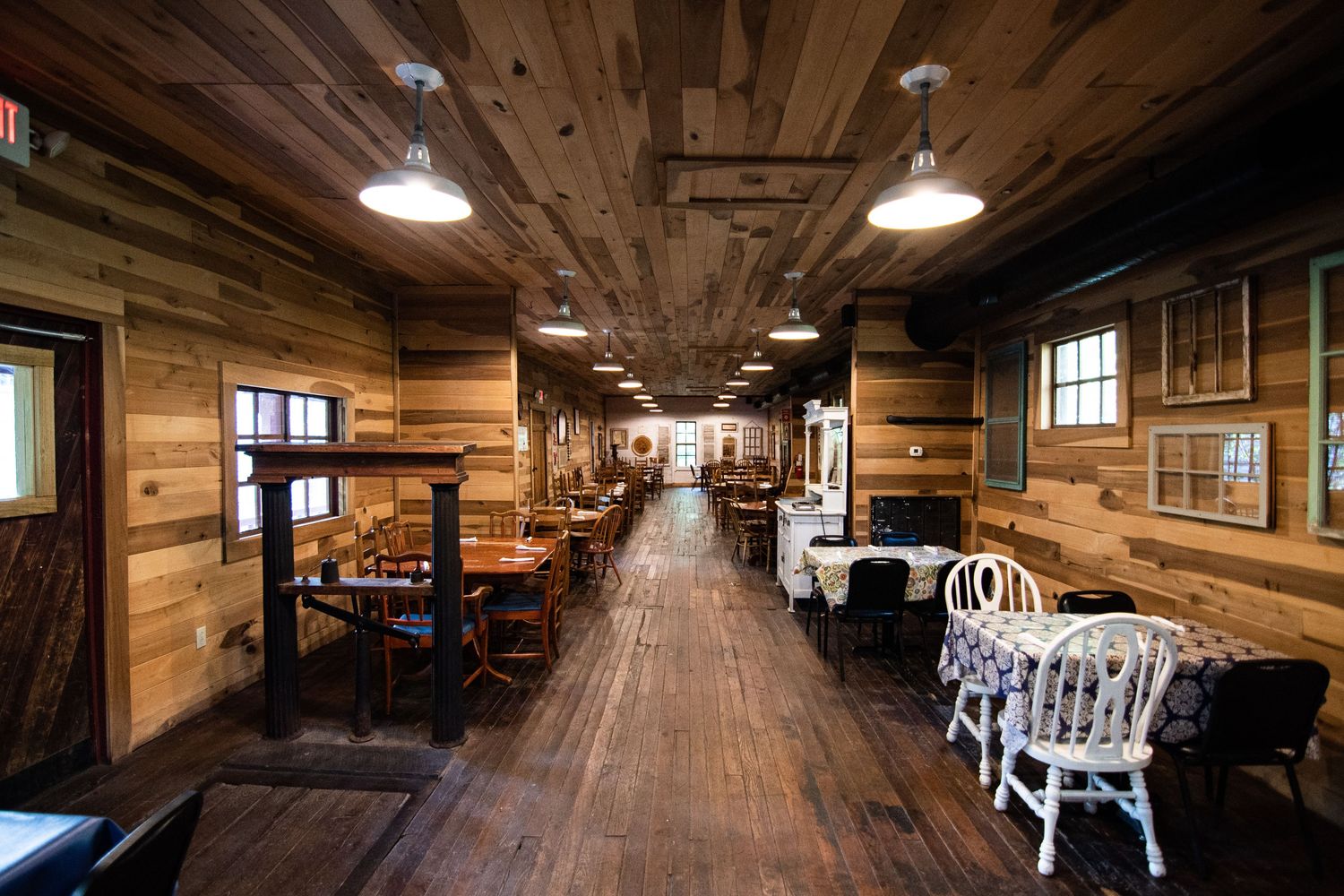 The Readyville Mill: 5418 Murfreesboro Rd, Readyville, TN 37149